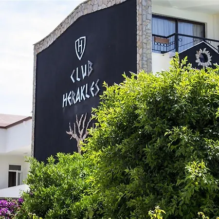 Отель Club Herakles
